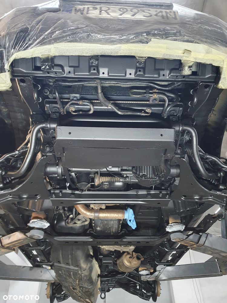 Mitsubishi Pajero 3.2 DID Instyle - 23