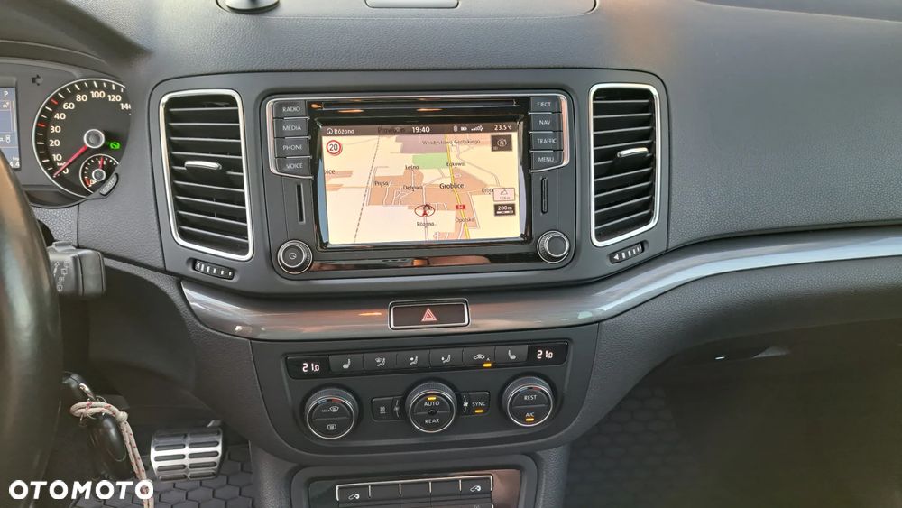 Volkswagen Sharan 2.0 TDI DSG BlueMotion Technology Allstar - 19