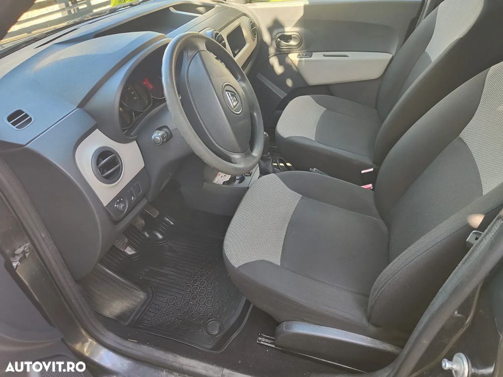 Dacia Dokker dCi 90 Stepway - 8
