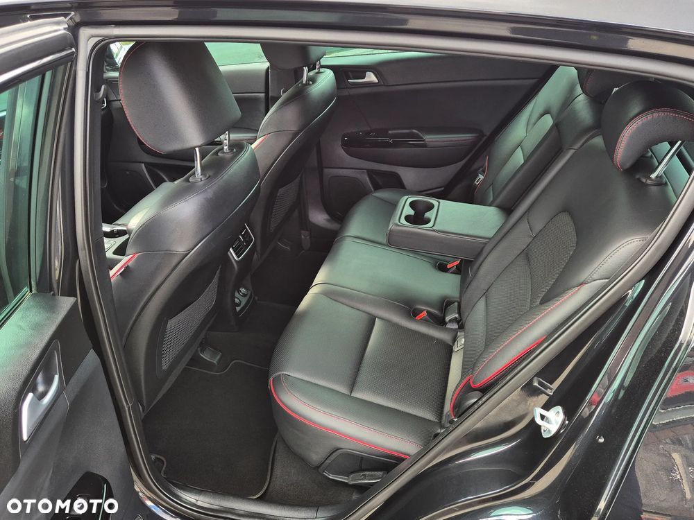 Kia Sportage 2.0 CRDI AWD Eco-Dynamics+ (48V M-H) GT LINE - 27