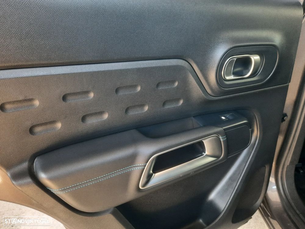 Citroën C5 Aircross 1.6 Hybrid Shine Pack e-EAT8 - 41