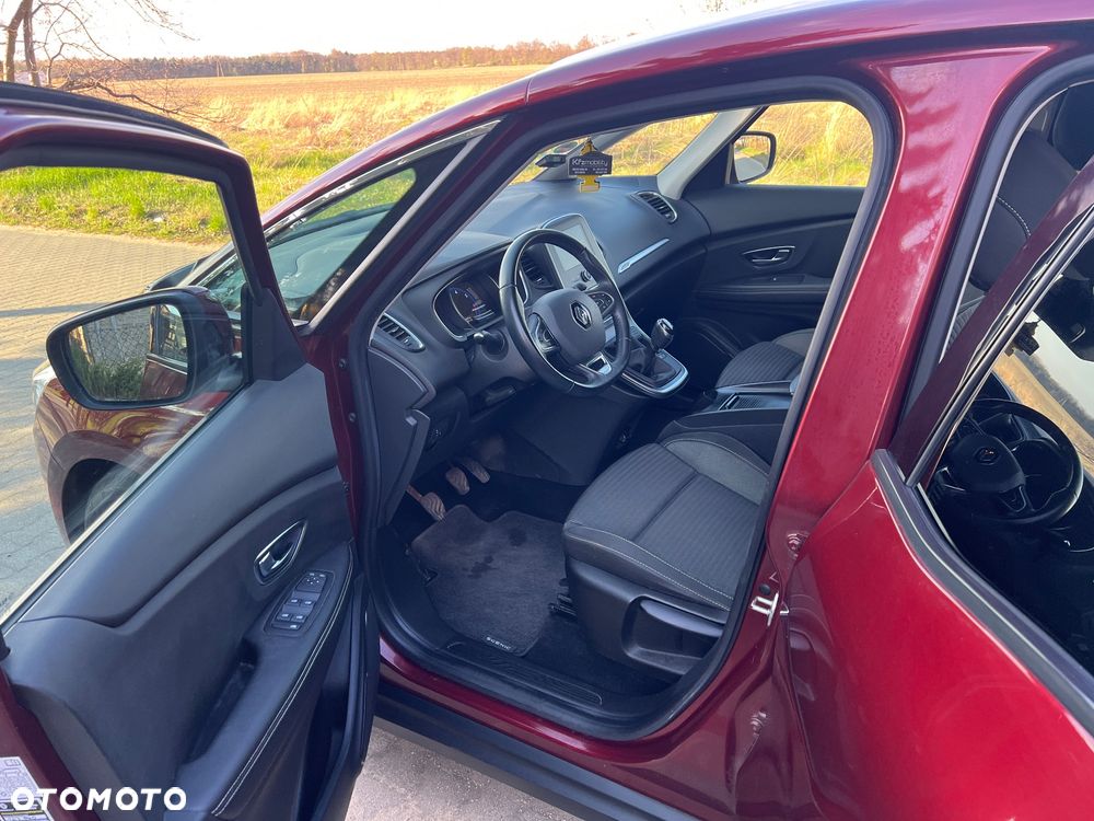 Renault Scenic - 9