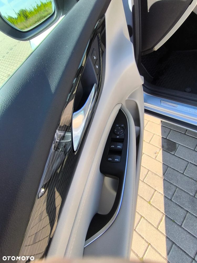 Opel Insignia 1.6 CDTI - 15