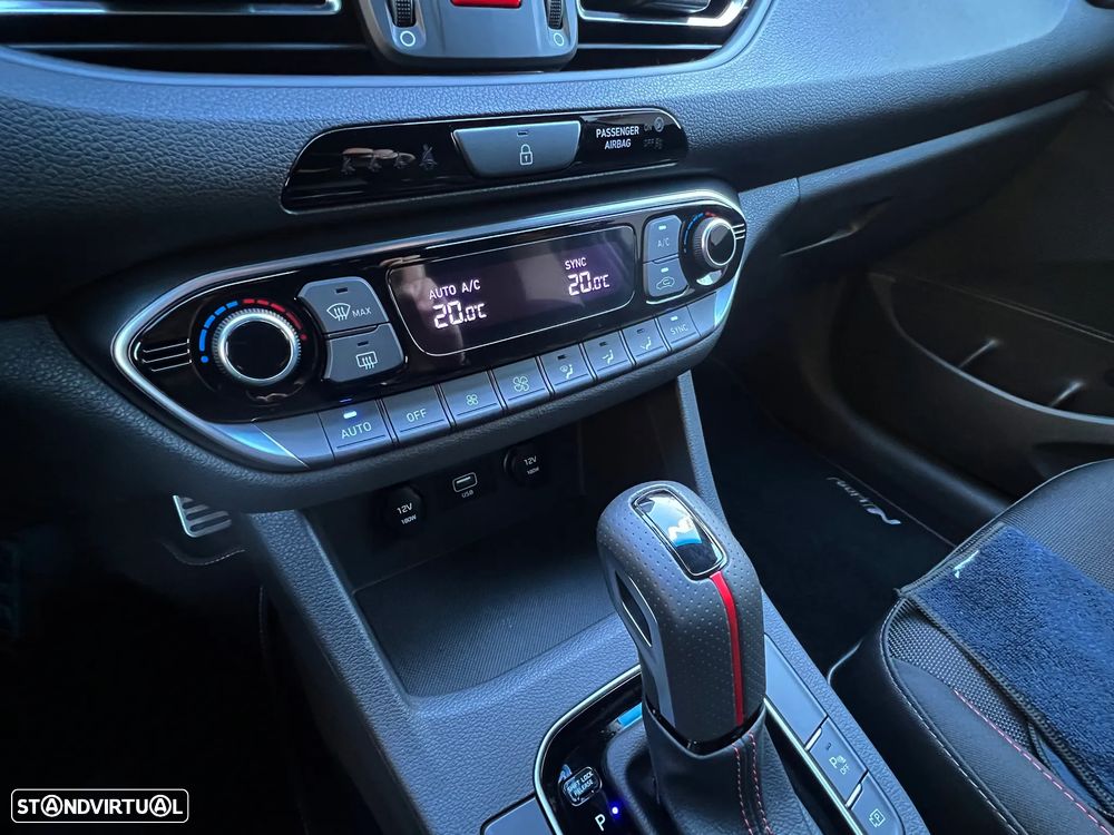 Hyundai i30 Fastback 1.0 T-GDi N-Line DCT - 21