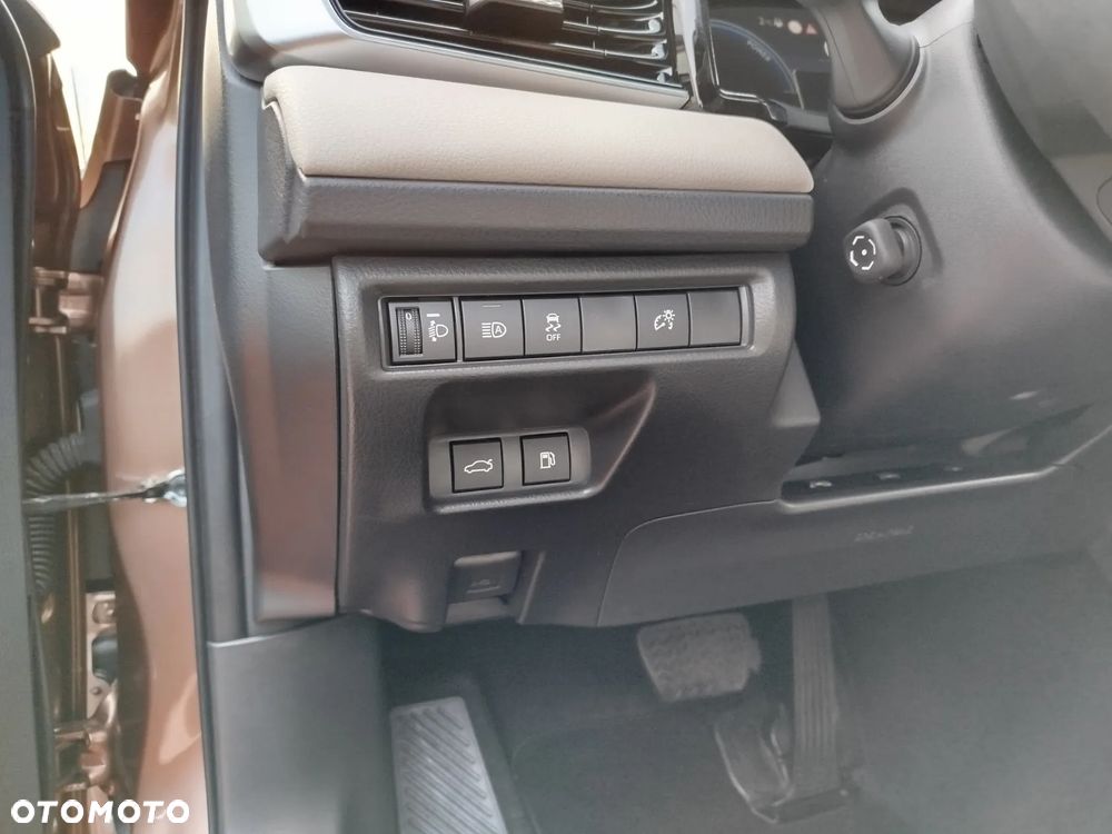 Toyota Camry 2.5 Hybrid Dynamic Force Prestige e-CVT - 10