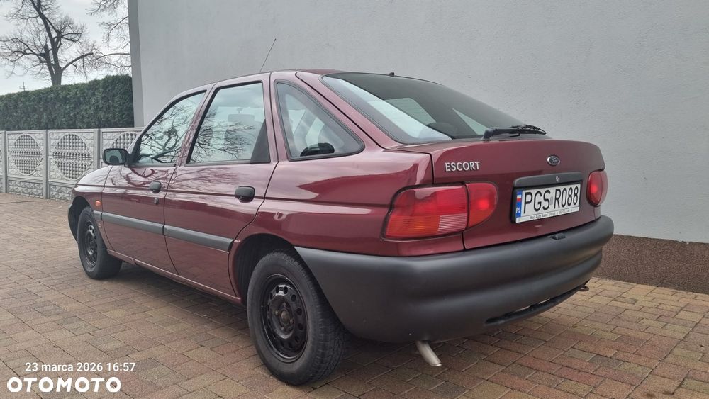 Ford Escort 1.3 CL - 3