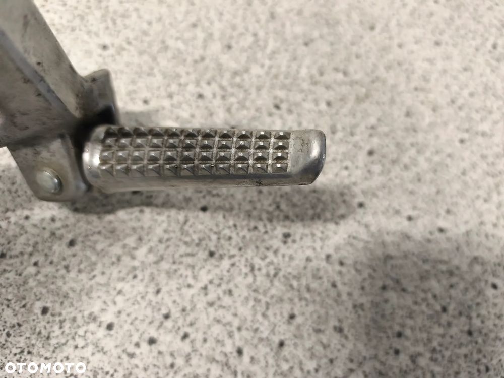 Set lewy tył, podnożek pasażera Honda CBR 900RR CBR900 RR CBR900RR CBR 900 RR - 4