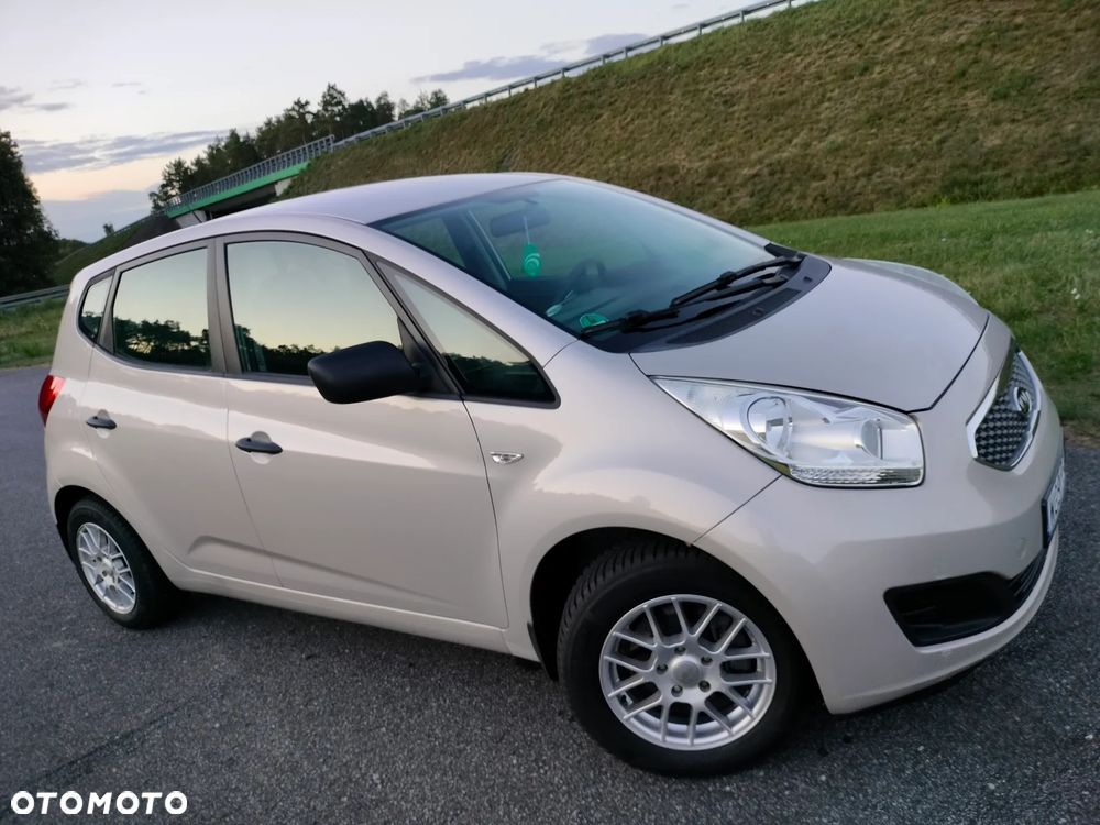 Kia Venga 1.4 CVVT Vision - 11
