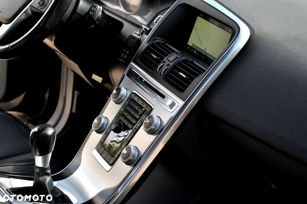 Volvo XC 60 D3 Ocean Race - 15