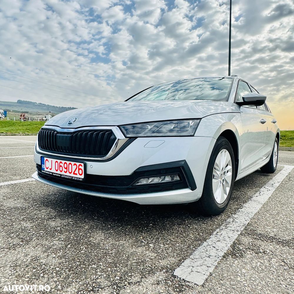 Skoda Octavia Combi 2.0 TDI Ambition - 3