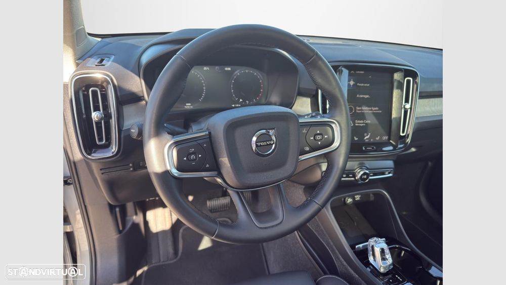 Volvo XC 40 1.5 T2 Plus Dark Auto - 13