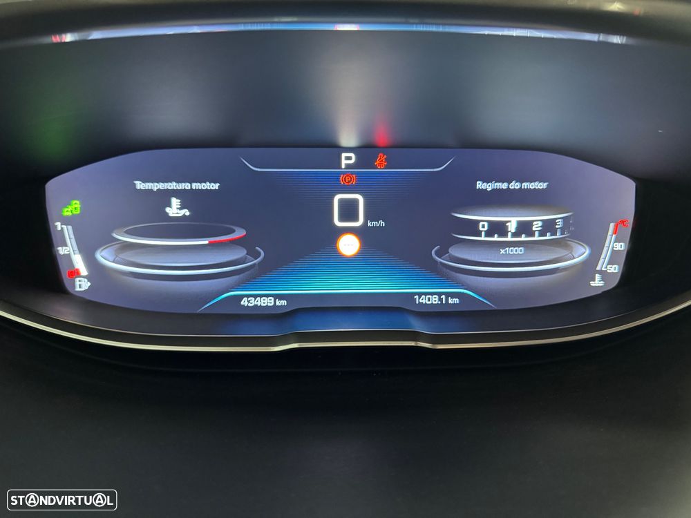Peugeot 3008 1.2 PureTech Allure EAT6 - 26
