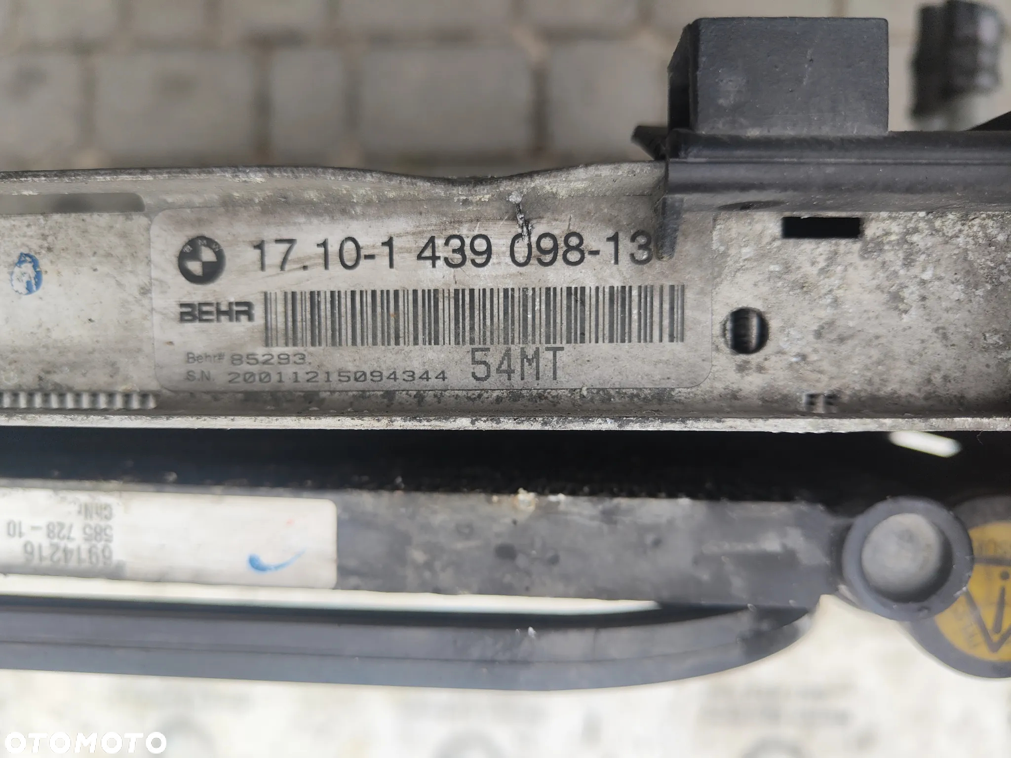 BMW E53 X5 3.0i 4.4i Chłodnica wody klimatyzacji komplet 1439098 6914216 - 6