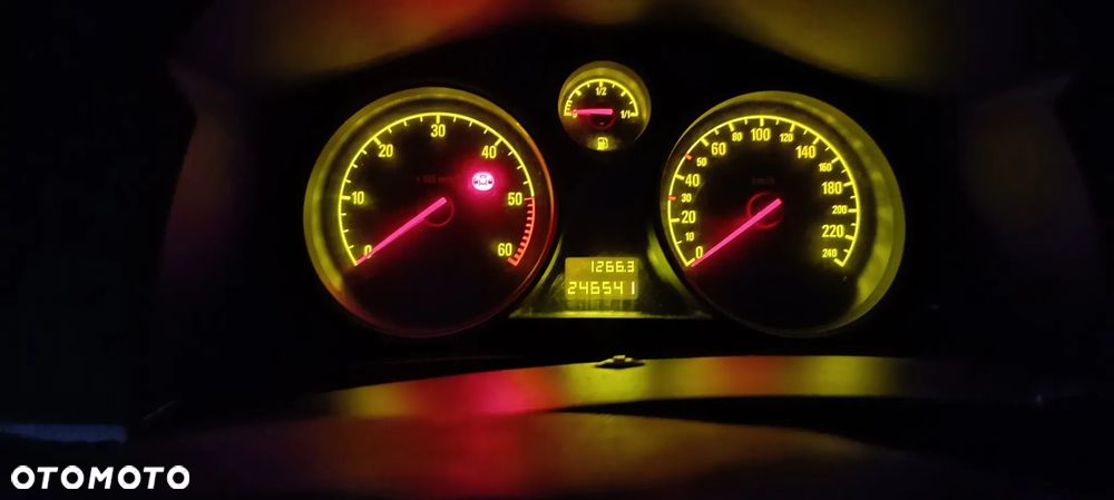 Opel Astra 1.9 CDTI Enjoy - 6