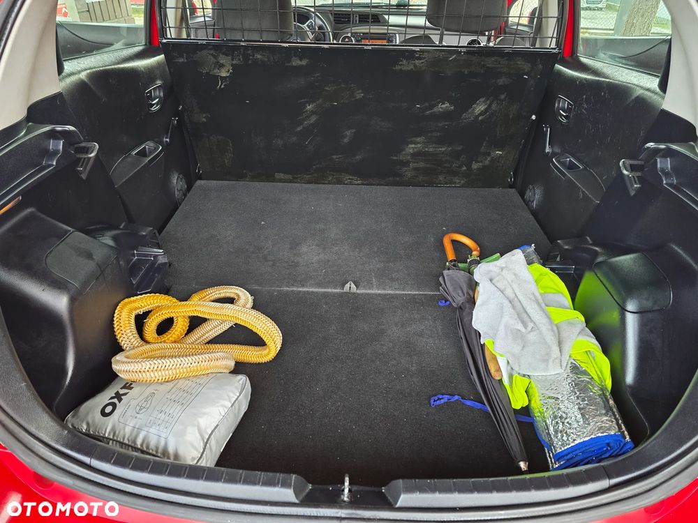 Toyota Yaris 1.0 Active - 18