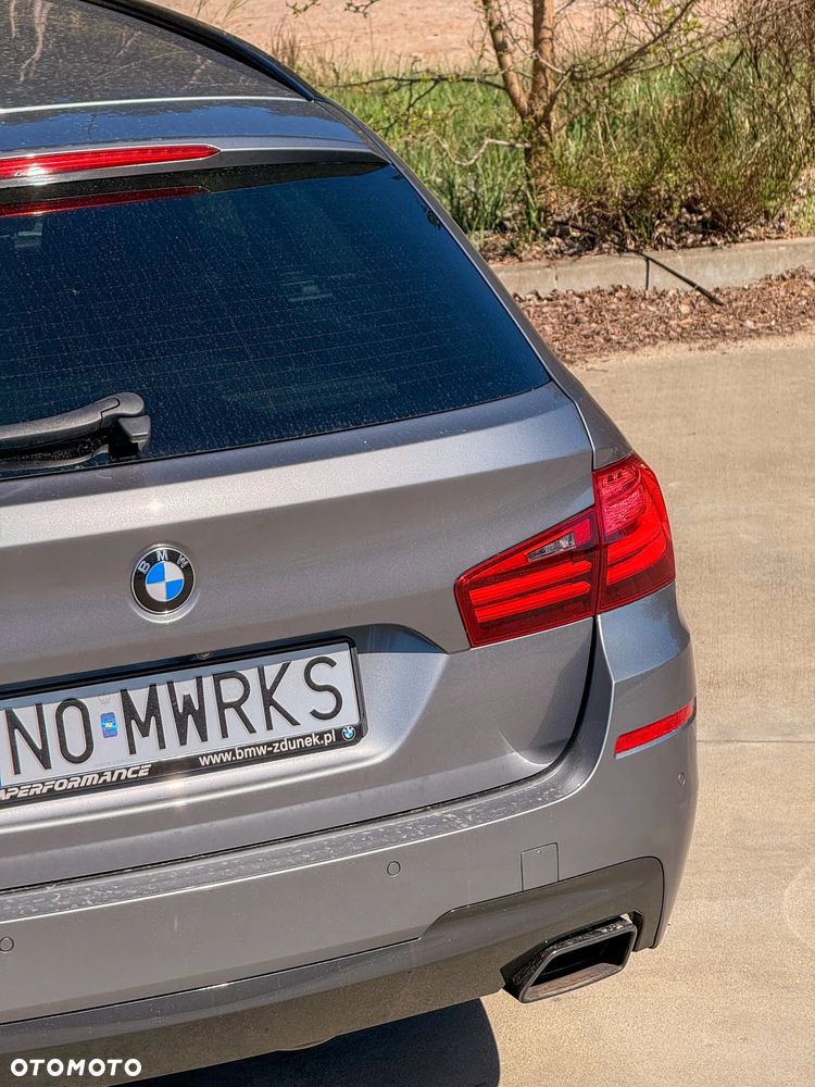 BMW Seria 5 M550d xDrive - 8