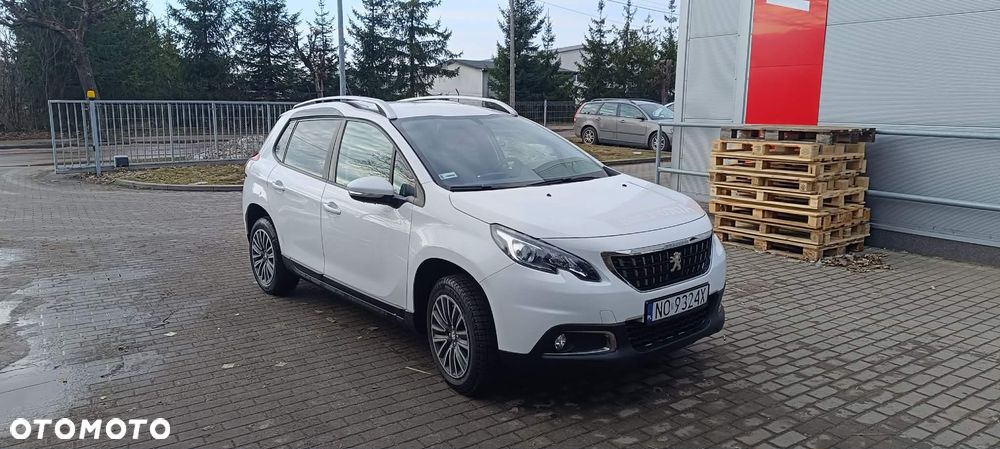 Peugeot 2008 1.2 Pure Tech Active - 5