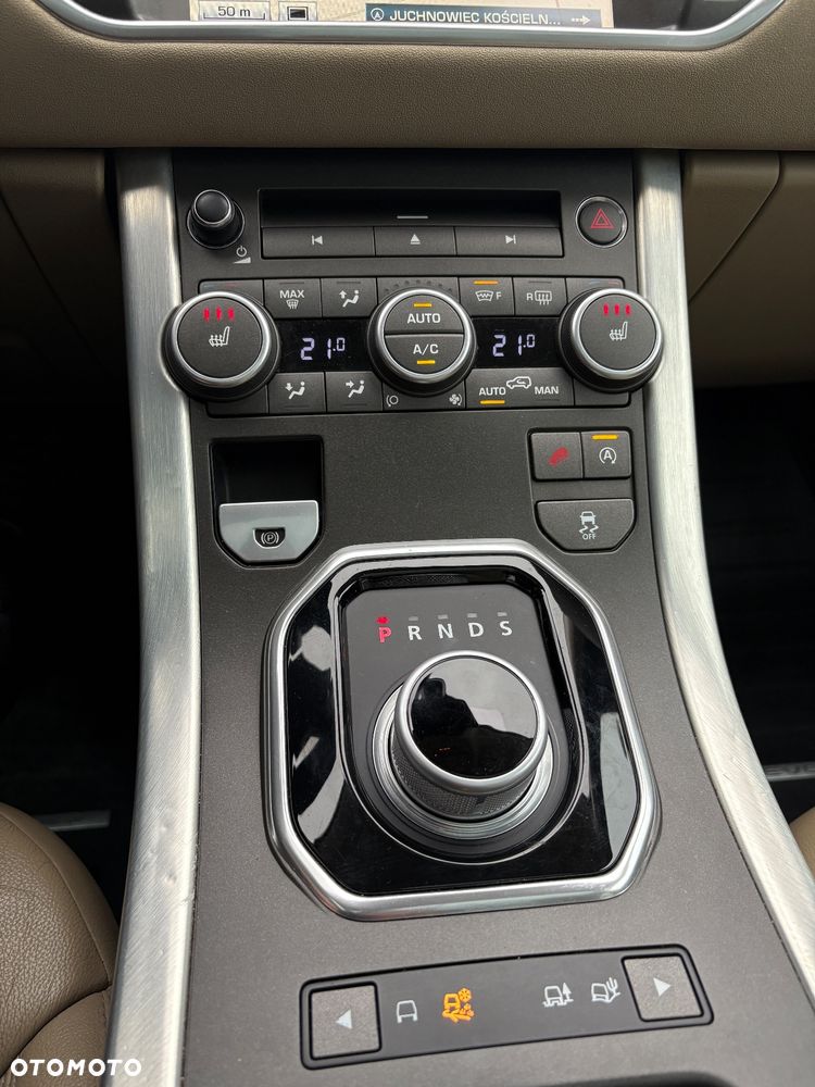 Land Rover Range Rover Evoque Si4 SE Dynamic - 38