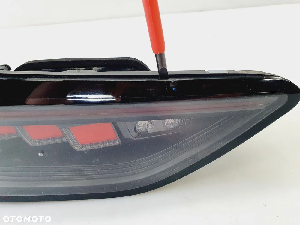 VW Golf VIII 8 Lift 23+ Lewa Lampa Tył W Klapę IQ Light Europa 5H0945307D - 3