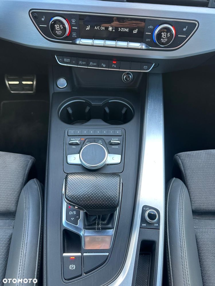 Audi A5 Coupé 3.0 TDI quattro S tronic sport - 13