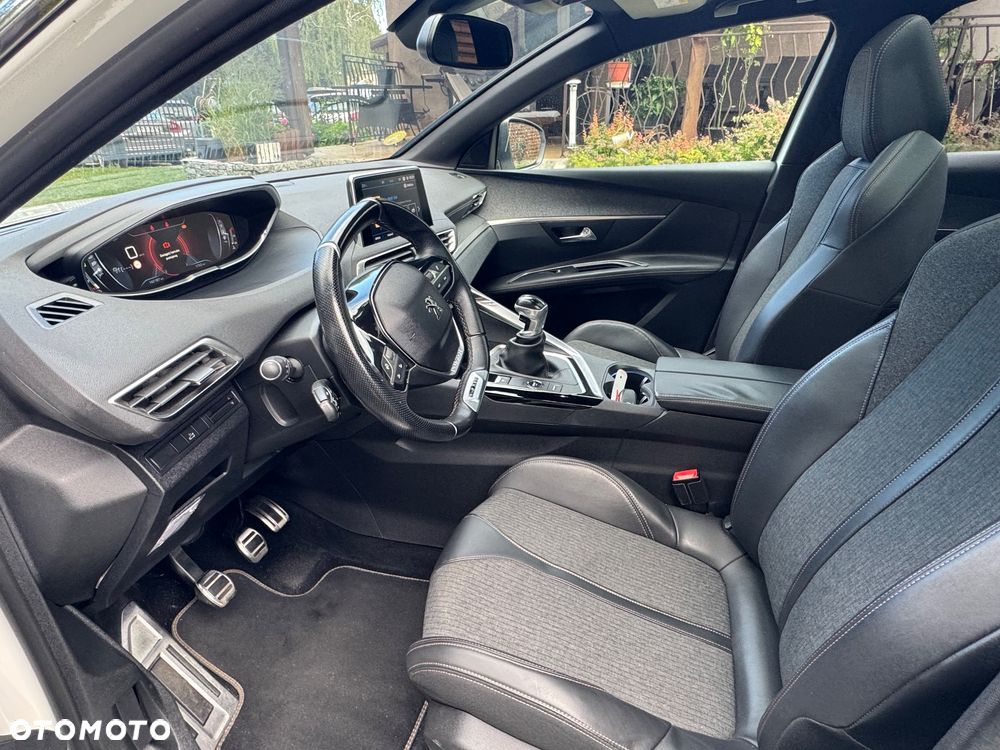 Peugeot 3008 1.5 BlueHDi Allure S&S - 8