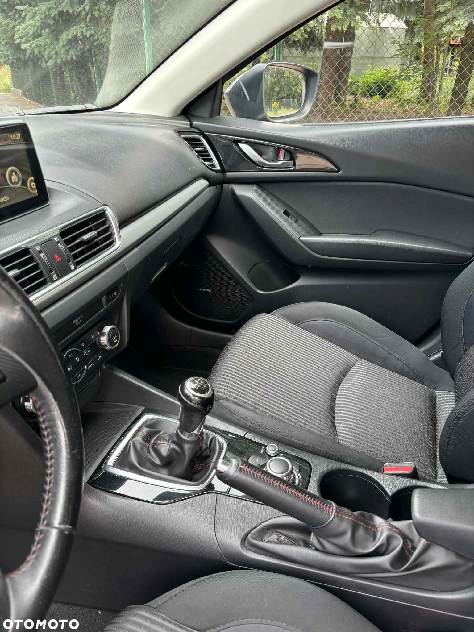 Mazda 3 - 10