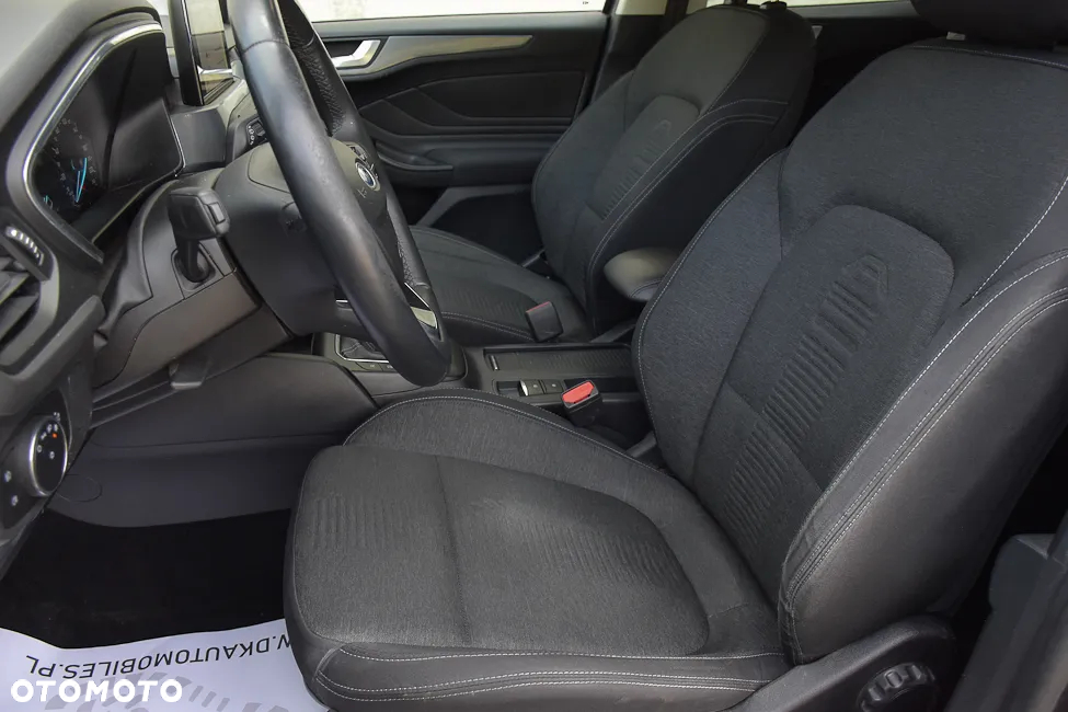 Ford Focus Turnier 1.5 EcoBoost Start-Stopp-System ACTIVE - 20
