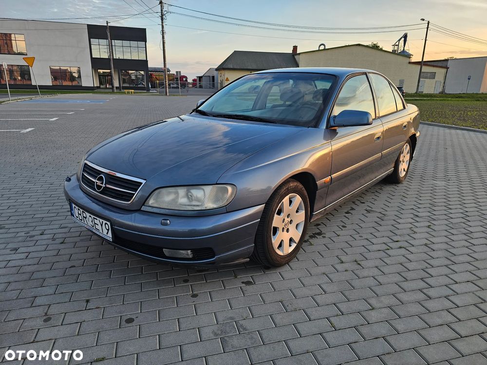 Opel Omega 2.2 Elegance - 7