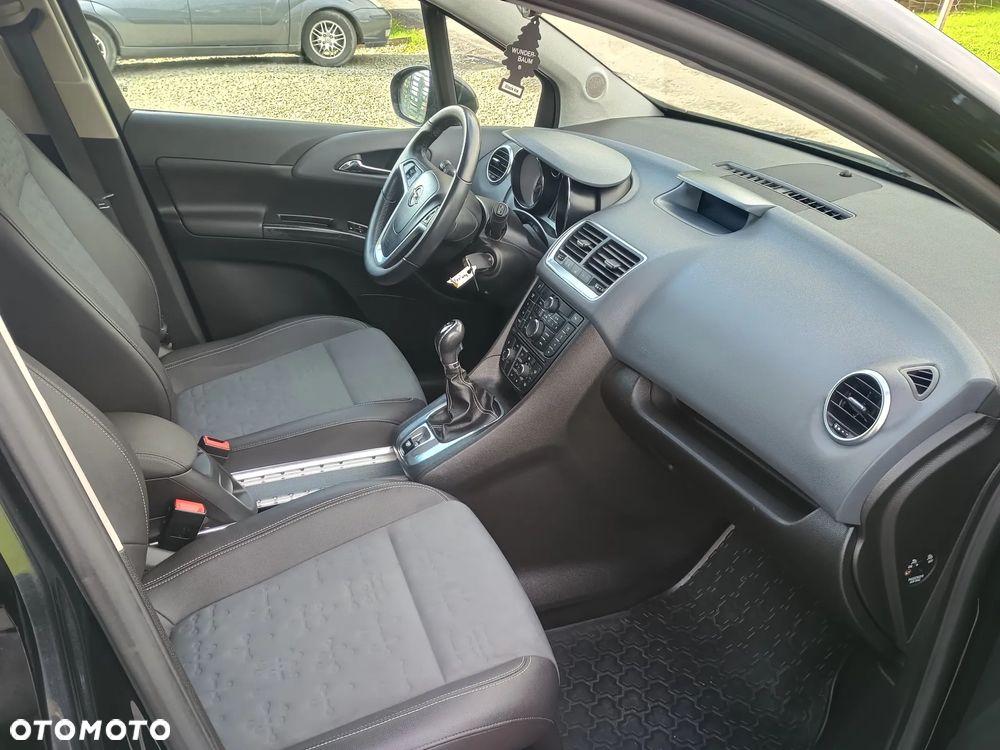Opel Meriva 1.4 T Cosmo - 14