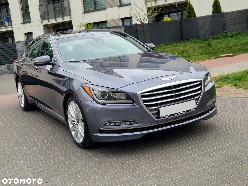 Hyundai Genesis - 3