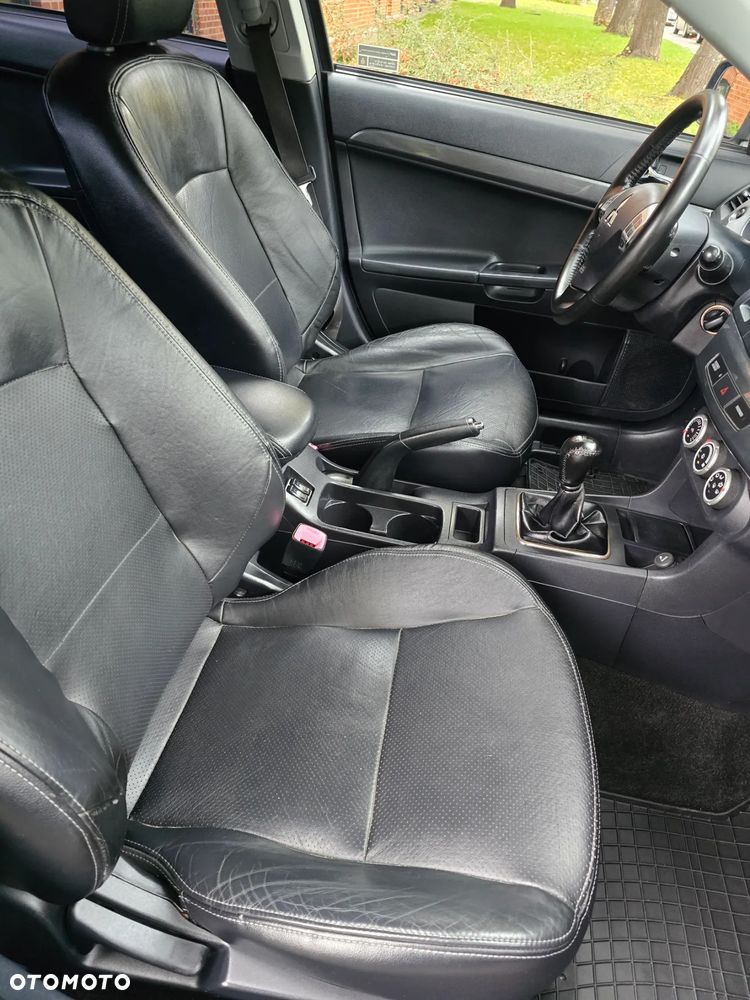 Mitsubishi Lancer 1.8 Inform - 32