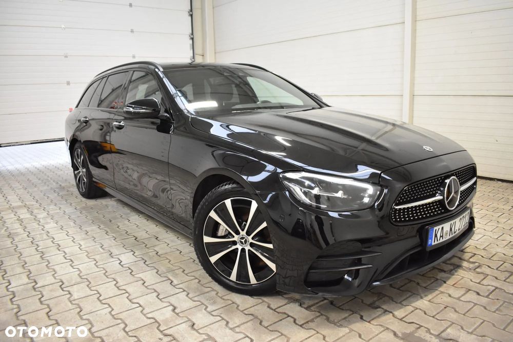 Mercedes-Benz Klasa E 300 de 9G-TRONIC AMG Line - 1
