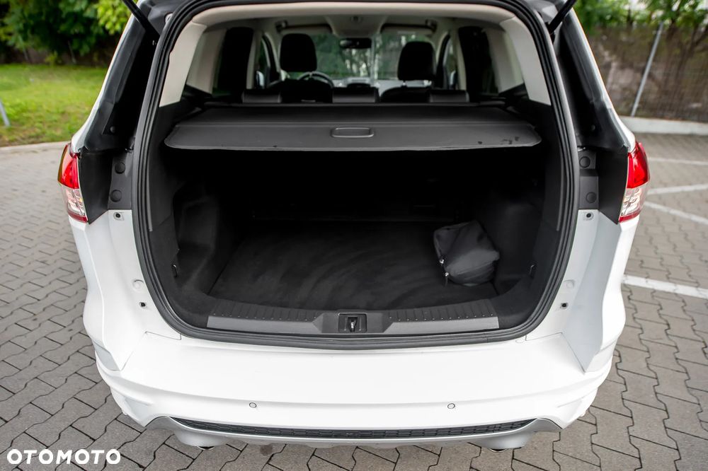 Ford Kuga 2.0 TDCi 4WD Titanium Plus - 17