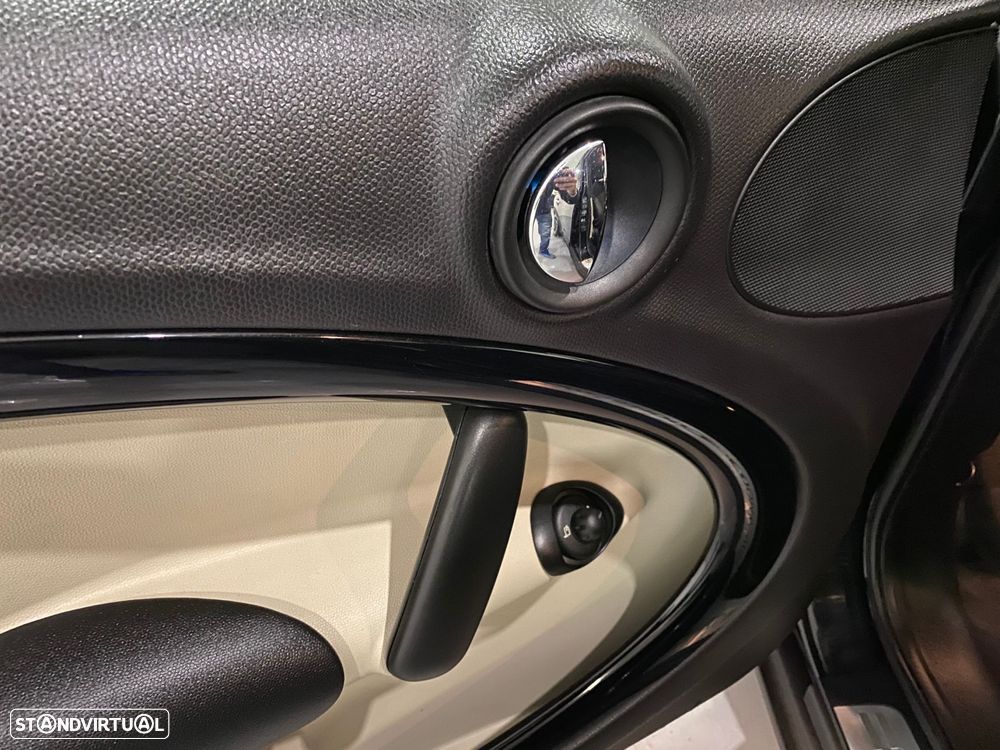 MINI Countryman Cooper SD ALL4 - 54