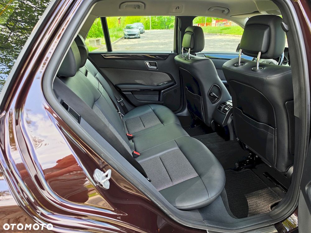 Mercedes-Benz Klasa E 250 CDI DPF BlueEFFICIENCY Avantgarde - 31