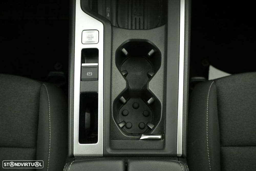 VW Passat Variant 1.5 TSI eHybrid DSG - 15