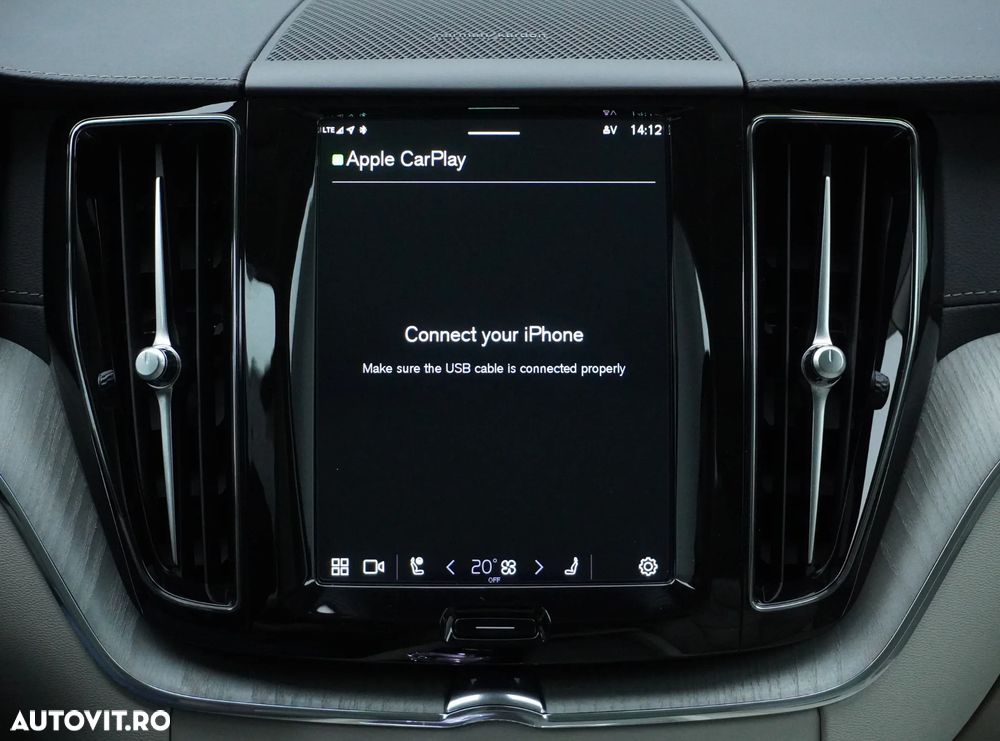 Volvo XC 60 Recharge T8 AWD AT Ultimate Dark - 30