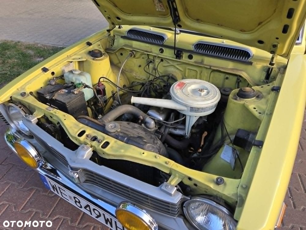 Toyota Corolla - 12