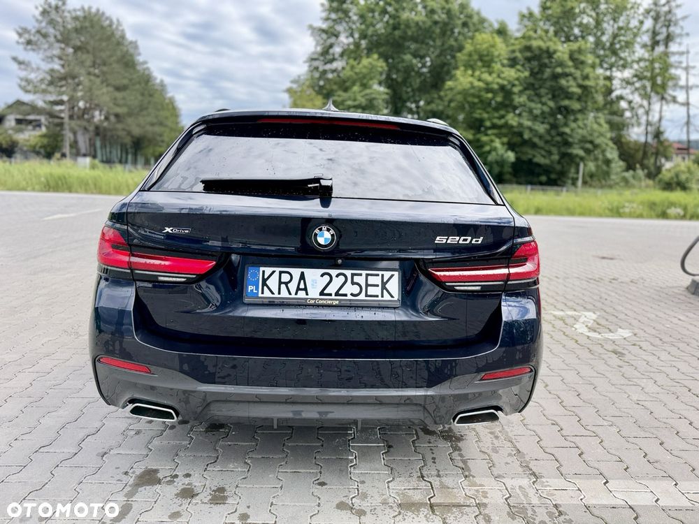 BMW Seria 5 520d xDrive mHEV M Sport sport - 4