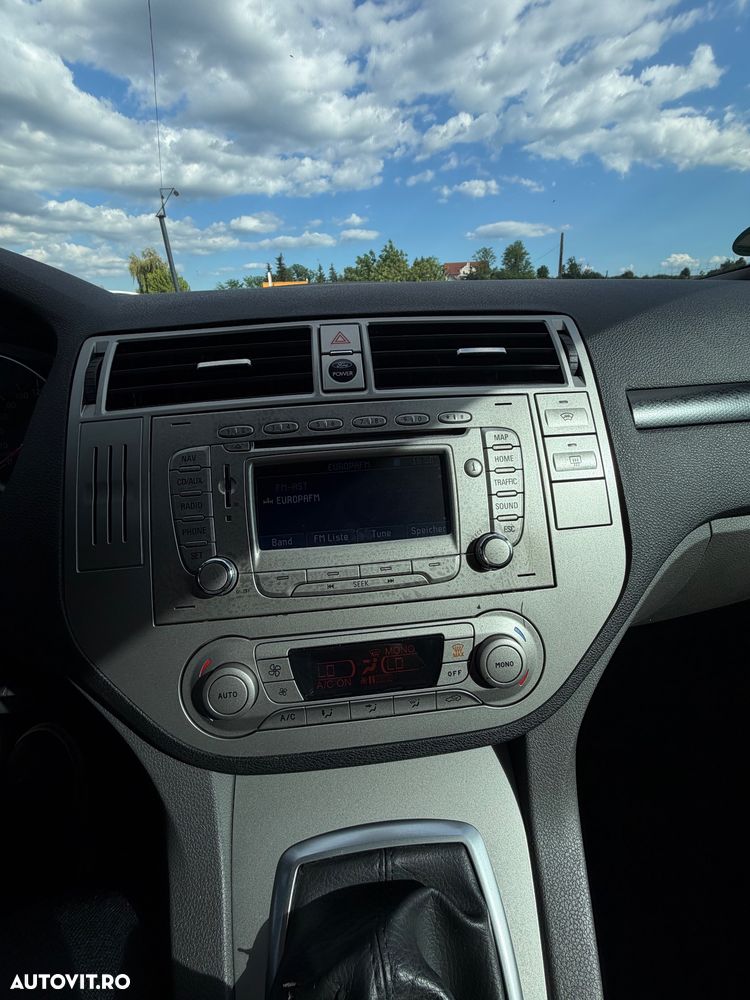 Ford Kuga 2.0 TDCi 4x4 Titanium - 13