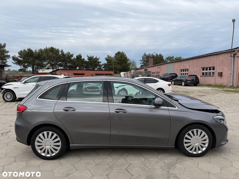Mercedes-Benz Klasa B 220 4Matic 8G-DCT Progressive Advanced - 3