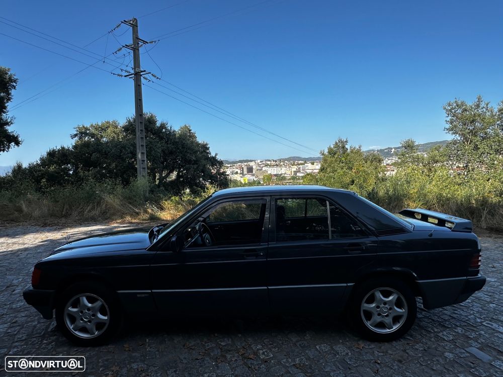 Mercedes-Benz W201 (1982-1993) 190 D 2.0 - 9
