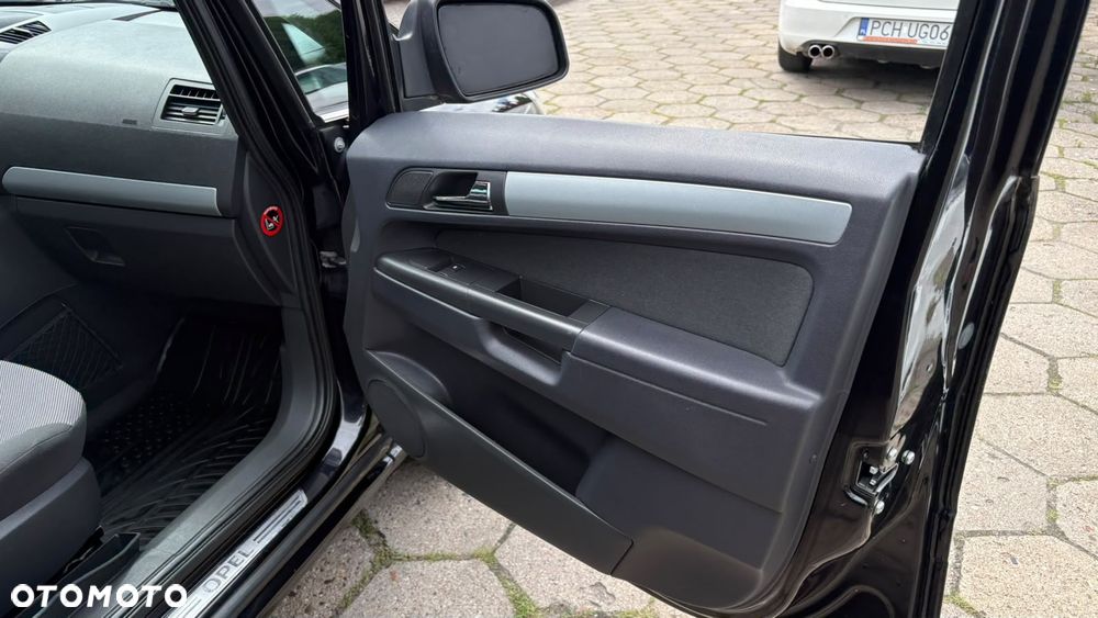 Opel Zafira 1.7 CDTI - 15