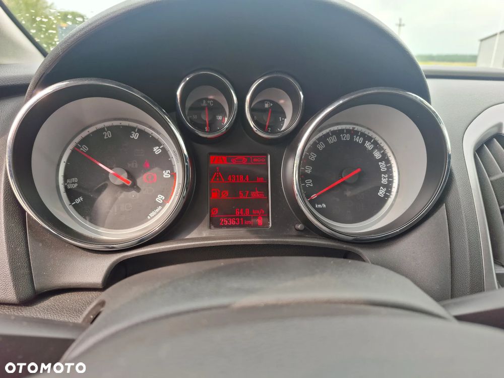 Opel Astra IV 1.6 CDTI S&S - 13