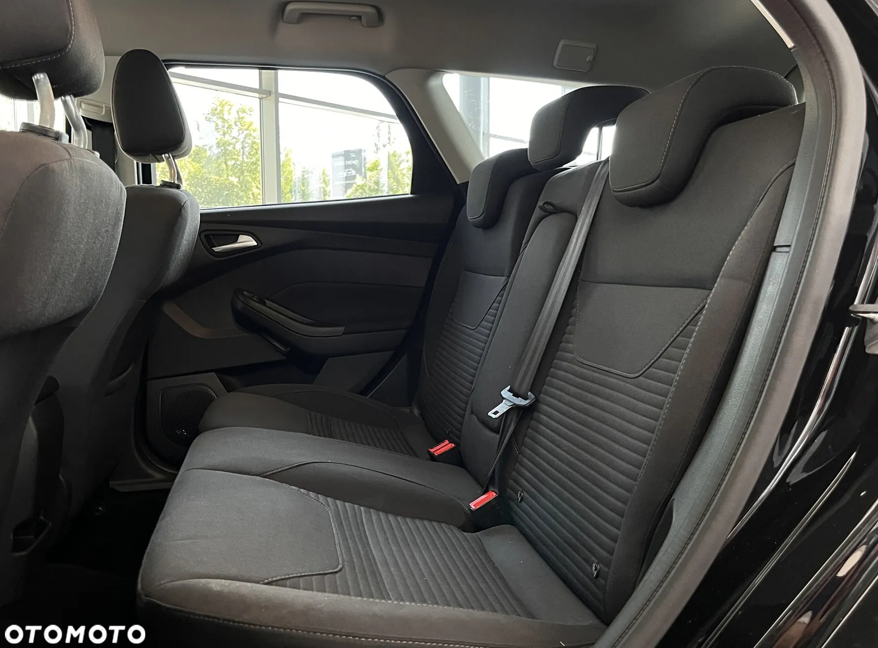 Ford Focus 1.0 EcoBoost Titanium ASS PowerShift - 23