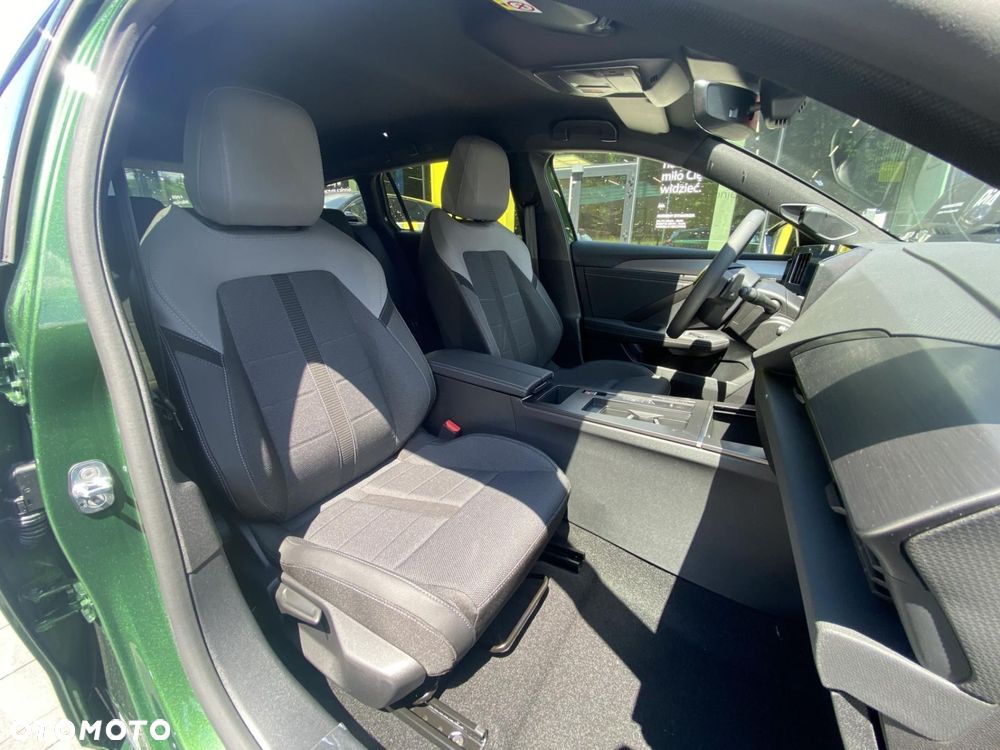 Opel Astra 1.5 CDTI GS S&S - 11