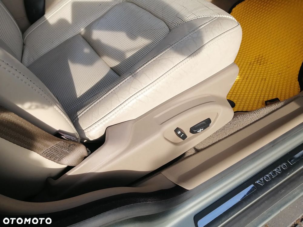 Volvo S80 4.4 V8 AWD R-Design Momentum - 12