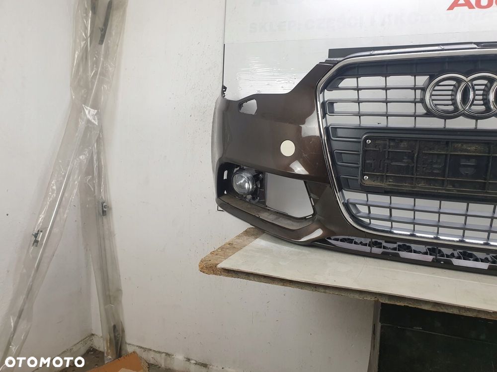 ZDERZAK AUDI A1 8X 8X0 PRZED LIFTEM 2010-2015 ORYGINAŁ OE GRILL ATRAPA - 2
