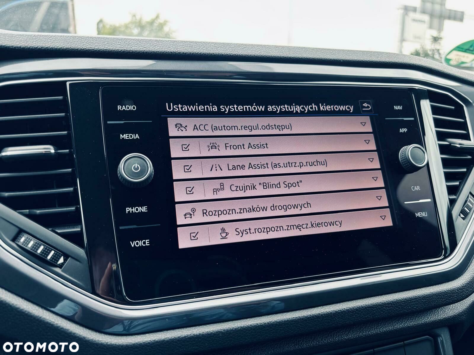 Volkswagen T-Roc 2.0 TDI SCR DPF Premium DSG - 29