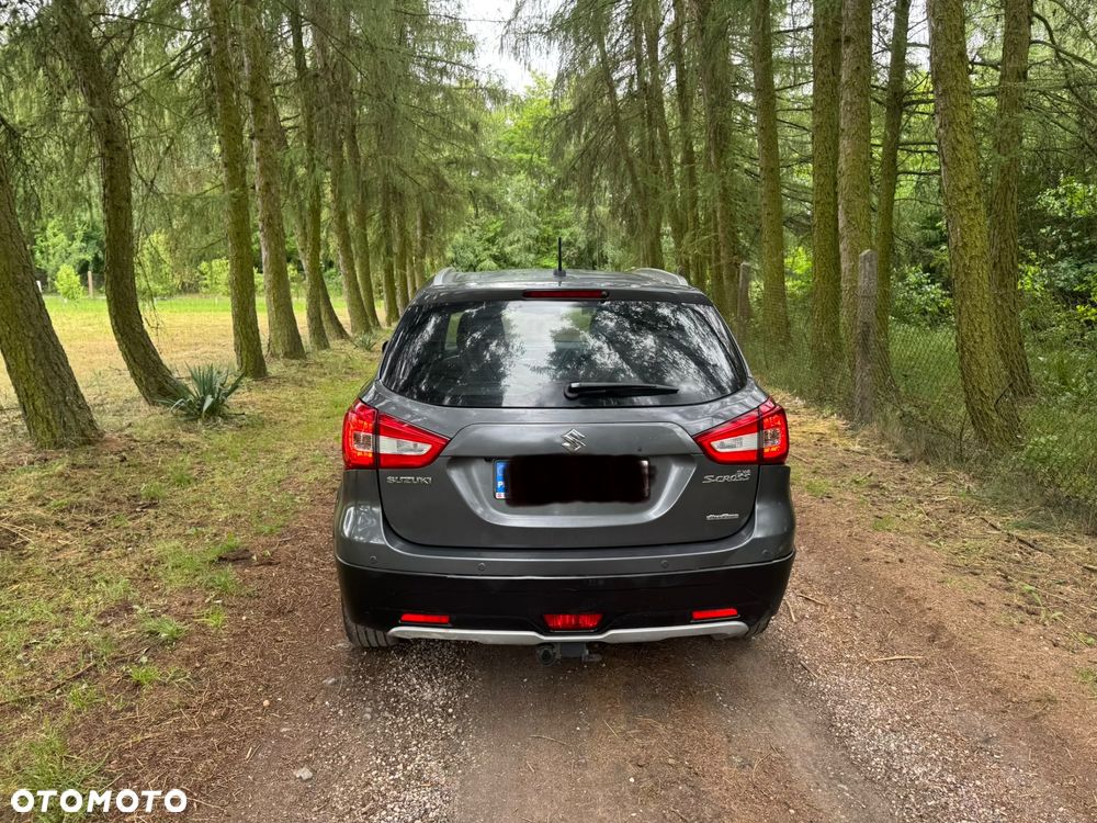 Suzuki SX4 S-Cross 1.4 T Premium 4WD - 9